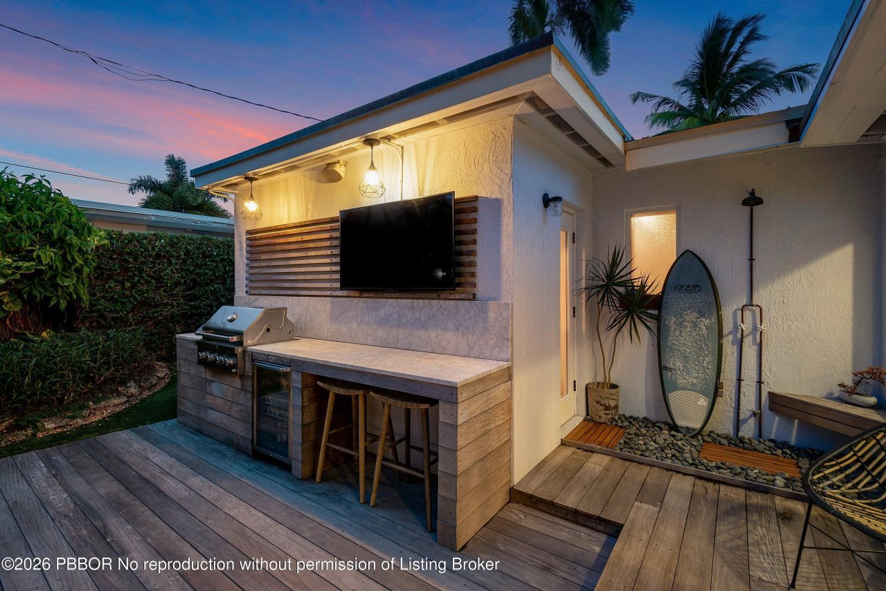 245 30th Street, West Palm Beach, FL 33407 Photo