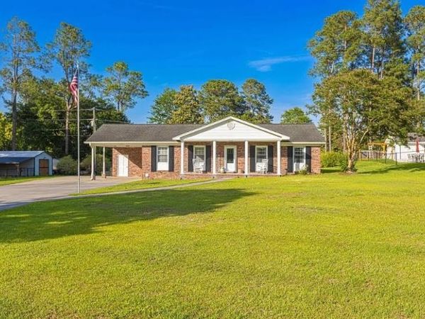64 Highway 521 , Andrews, SC 29510