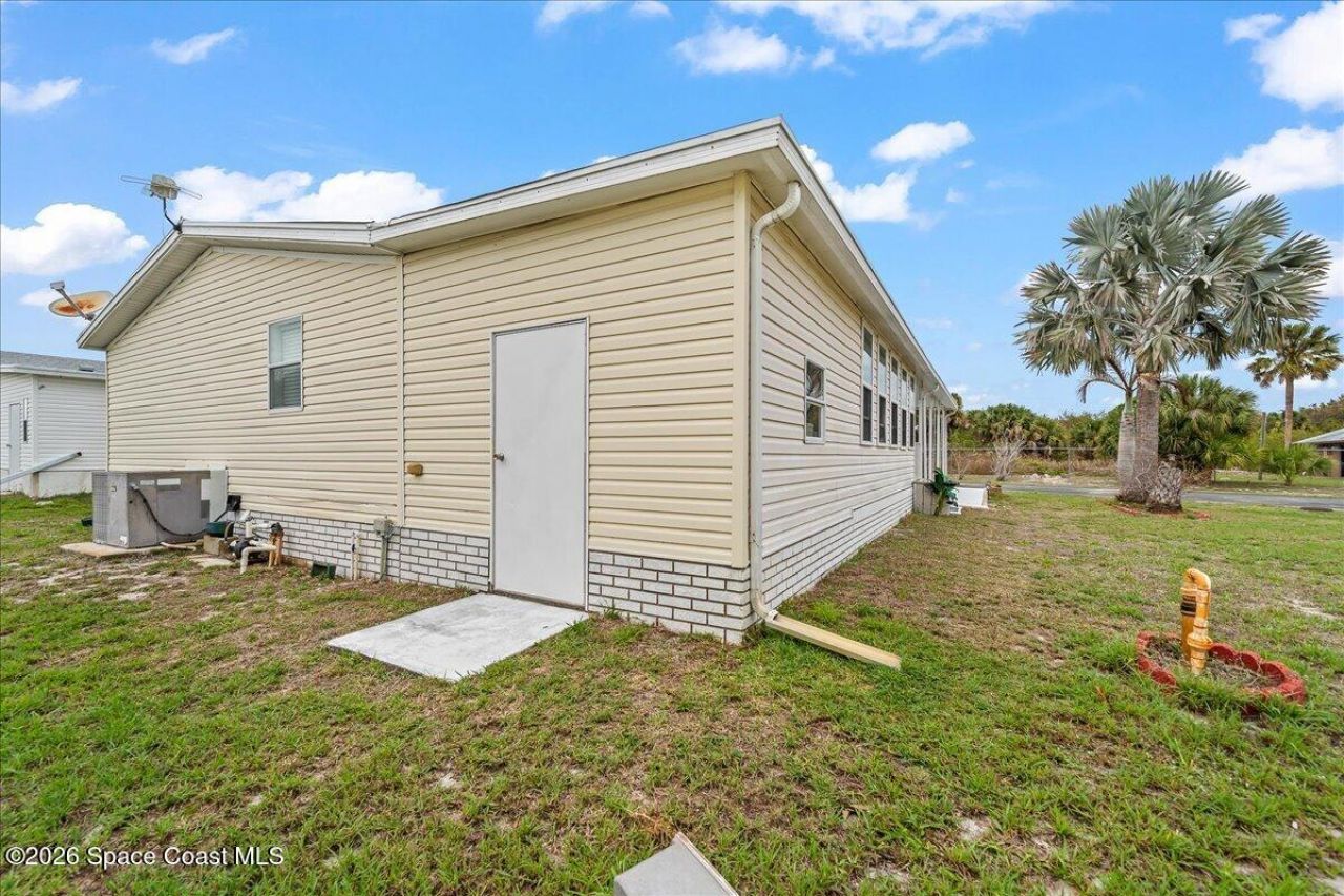 7628 Boxelder Road, Micco, FL 32976 Photo
