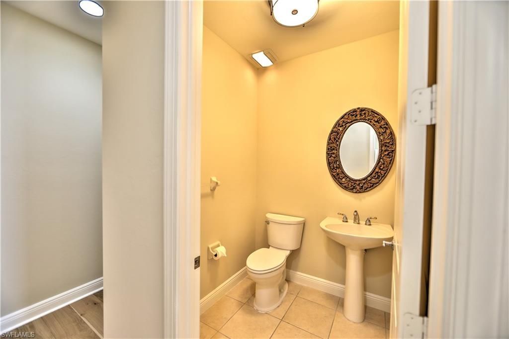 2104 W First St , Unit 2804, Fort Myers, FL 33901 Photo