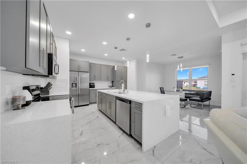 4151 NE 15th Ave, Cape Coral, FL 33909 Photo
