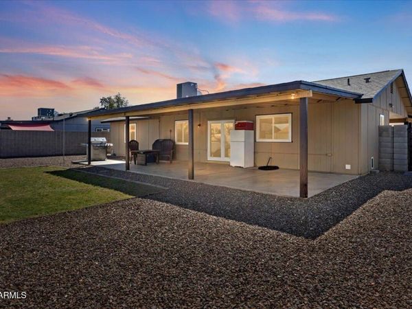 4944 W MICHELLE Drive, Glendale, AZ 85308