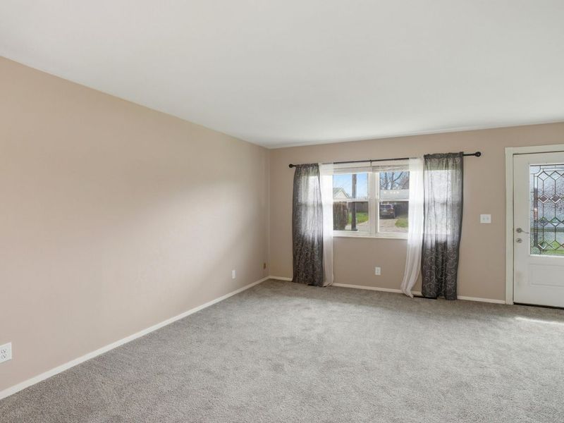 8 Tripoli Lane, Fort Mitchell, KY 41017 Photo 3