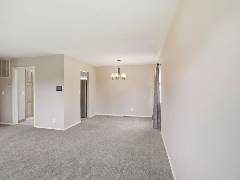 8 Tripoli Lane, Fort Mitchell, KY 41017 Photo 6