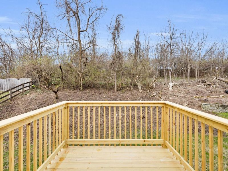 5359 Orchard Creek Court, Green Township, OH 45239 Photo 10