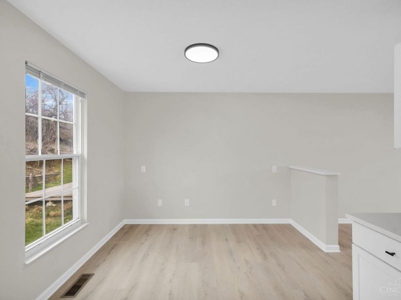 5359 Orchard Creek Court, Green Township, OH 45239 Photo 17