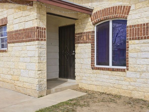 554 Park Village, San Antonio, TX 78227
