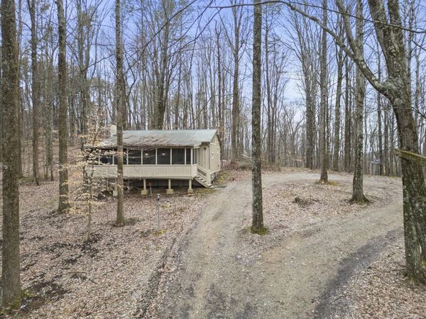 20554 Thompson Ridge Road , Laurelville, OH 43135