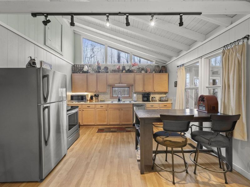 20554 Thompson Ridge Road, Laurelville, OH 43135 Photo 11