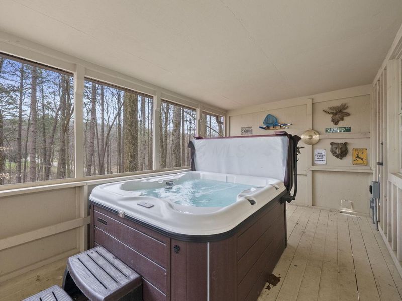 20554 Thompson Ridge Road, Laurelville, OH 43135 Photo 27