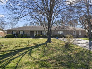718 Ladera Drive, Bowling Green, KY 42101