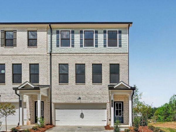2823 Rosehall Way, Lawrenceville, GA 30044