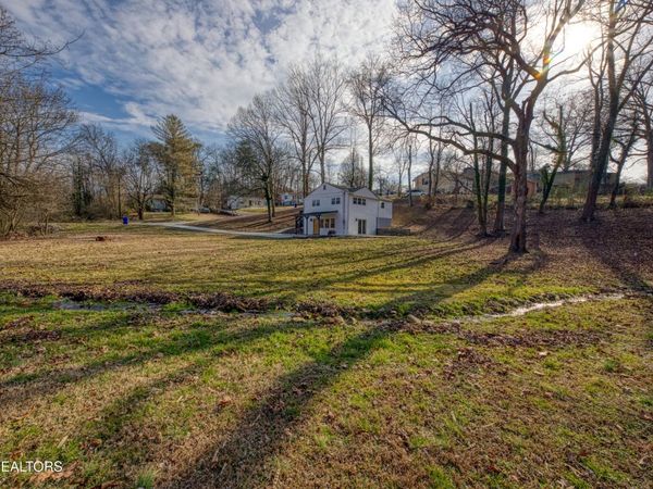 415 N Ridge Ave, Rockwood, TN 37854