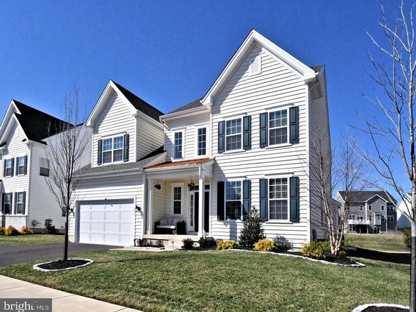 206 GROVE VALLEY COURT, CHALFONT, PA 18914