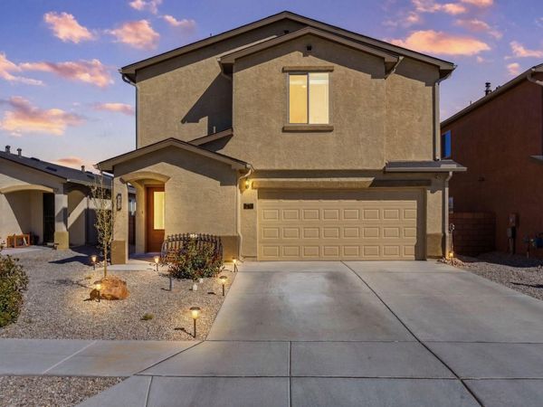 447 Chafey Drive SW, Los Lunas, NM 87031