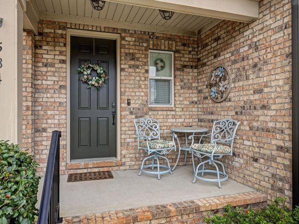 584 Falcon Trail, Niceville, FL 32578