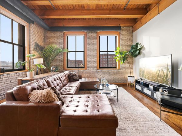 289 5th Street E, Unit 305, Saint Paul, MN 55101