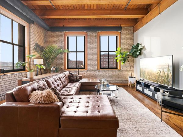 289 5th Street E, Unit 305, Saint Paul, MN 55101