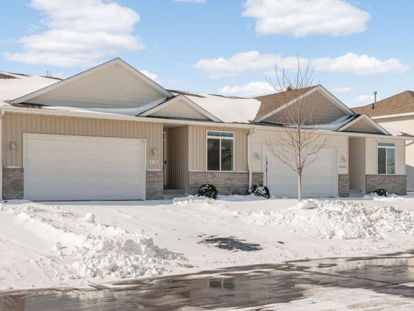 4130 Blakewood Drive, Shakopee, MN 55379