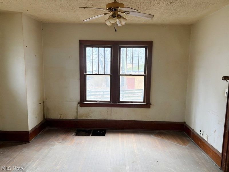 1525 14th Street NE, Canton, OH 44705 Photo 9