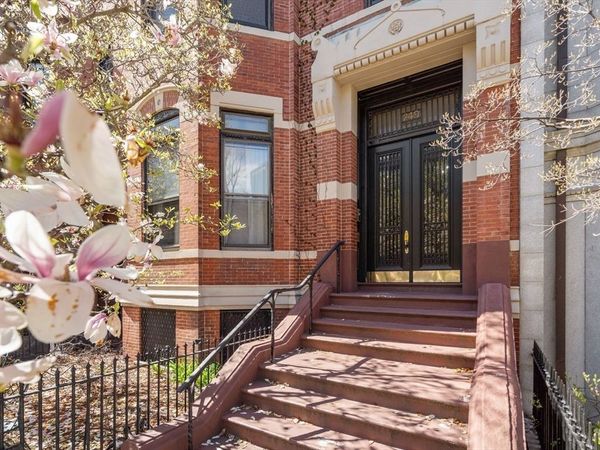 249 Commonwealth Ave, Boston, MA 02116