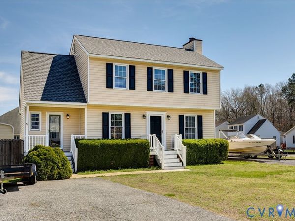 8325 Sherwood Forest Drive , North Chesterfield, VA 23237
