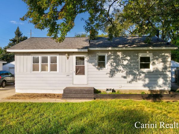 3383 Flamingo Avenue SW, Wyoming, MI 49509