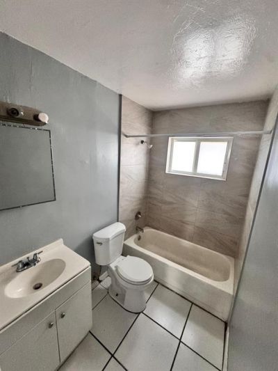 1132 NW 5th Court, Unit 4, Fort Lauderdale, FL 33311 Photo