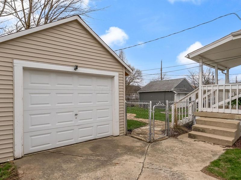 1657 Hopkins Avenue, Columbus, OH 43223 Photo 8