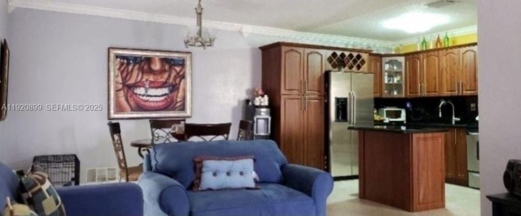 621 E 39th St , Hialeah, FL 33013 Photo