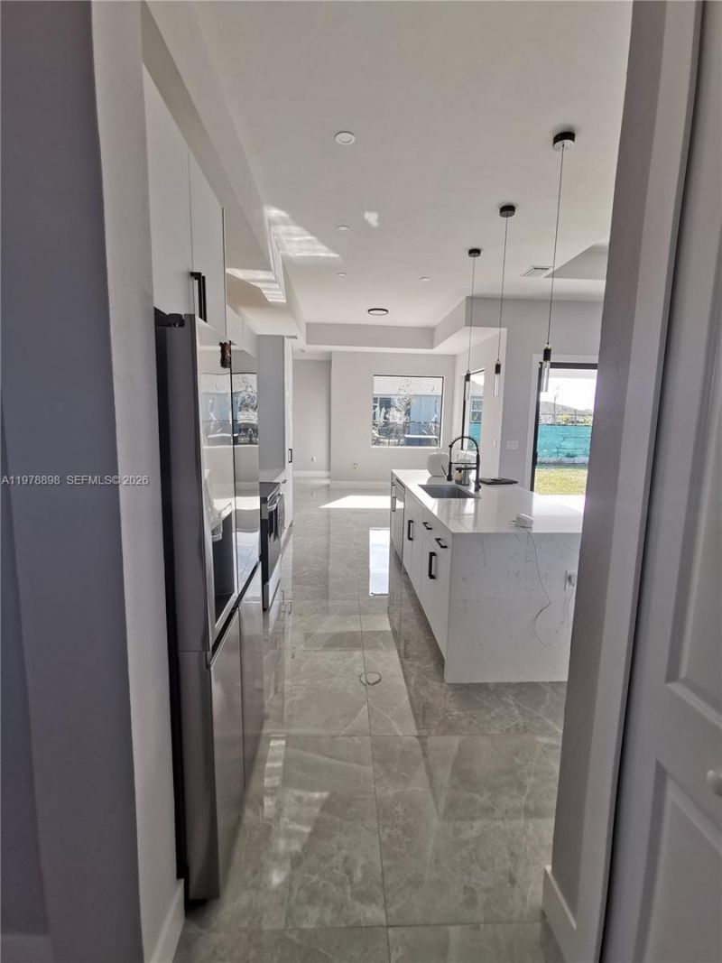 2913 NW 21 Ave , Cape Coral, FL 33993 Photo