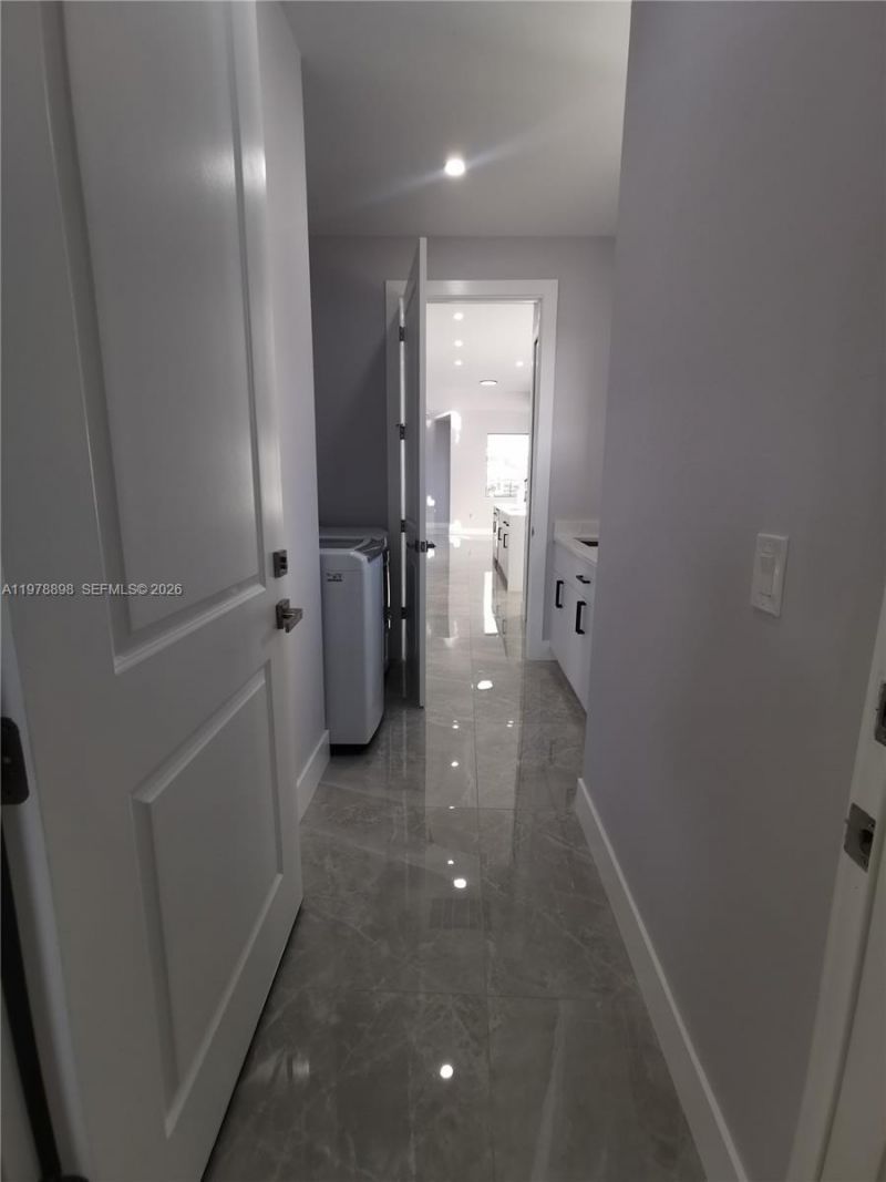 2913 NW 21 Ave , Cape Coral, FL 33993 Photo