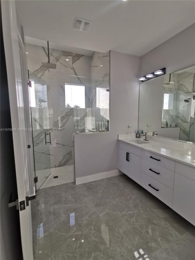 2913 NW 21 Ave , Cape Coral, FL 33993 Photo