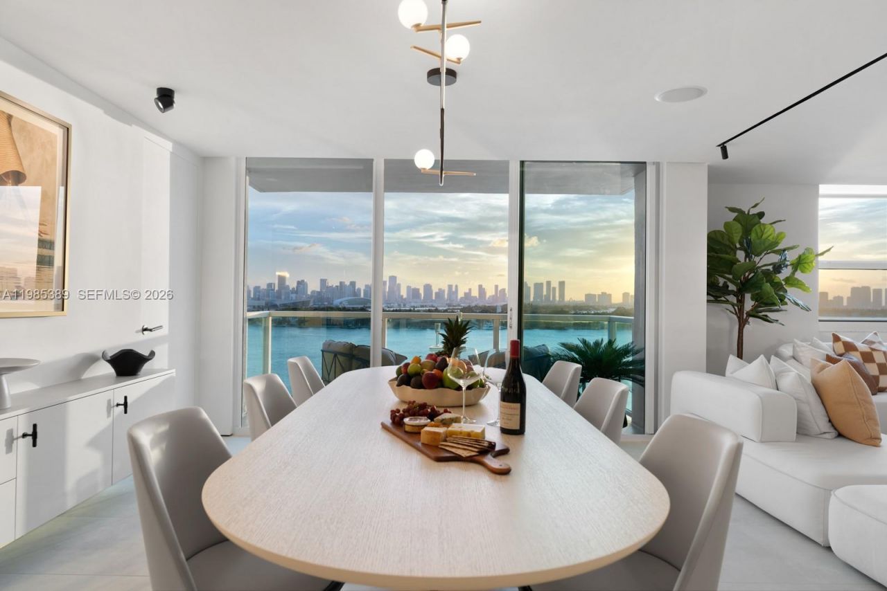 650 West Ave, Unit 1203/1205, Miami Beach, FL 33139 Photo