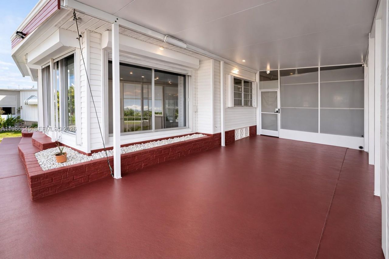 2260 SW 85th Way, Davie, FL 33324 Photo