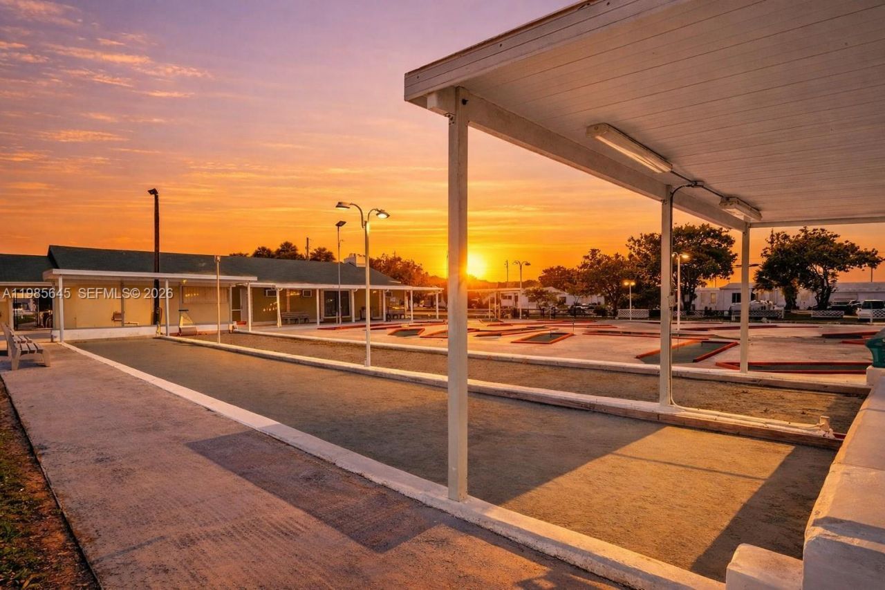 2260 SW 85th Way, Davie, FL 33324 Photo