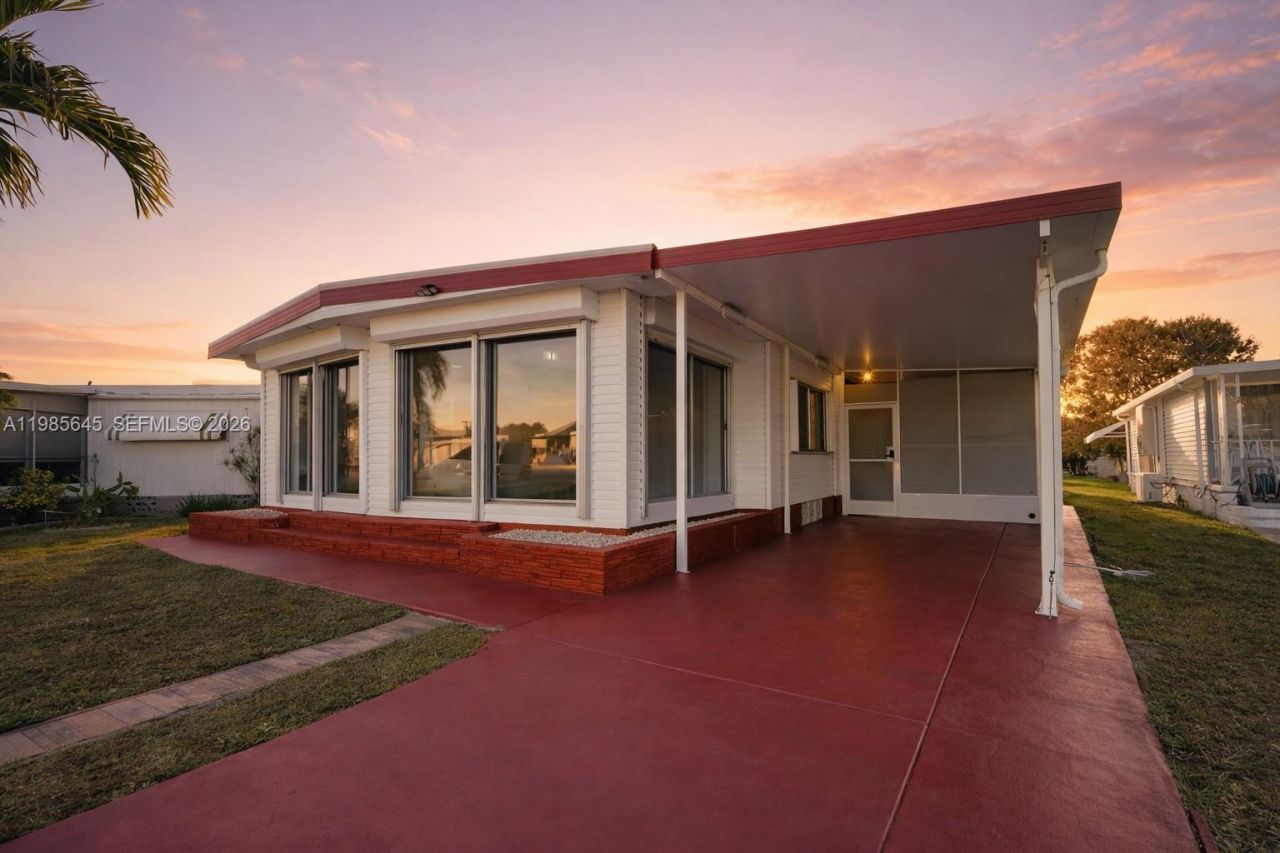 2260 SW 85th Way, Davie, FL 33324 Photo