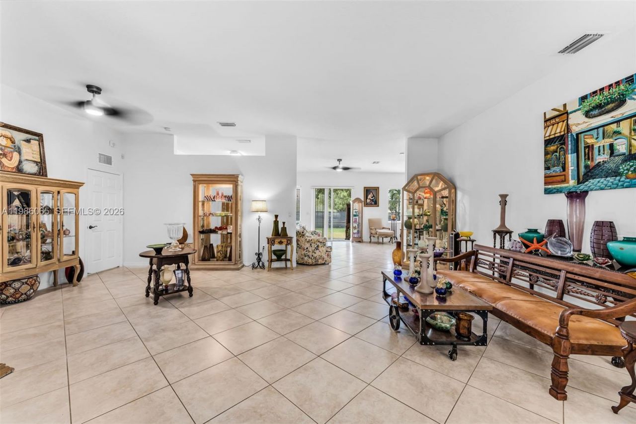 2819 Augusta Ln , Homestead, FL 33035 Photo