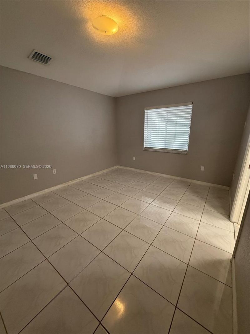 10168 NW 126th Ter , Hialeah Gardens, FL 33018 Photo