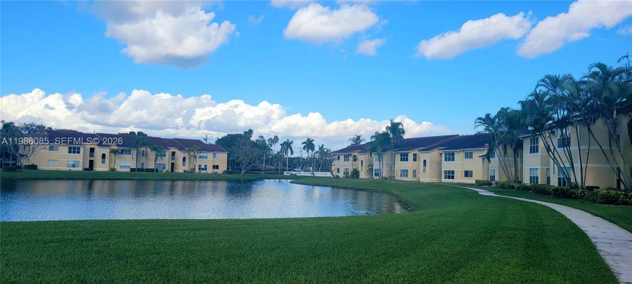 12400 Vista Isles Dr , Unit 1422, Sunrise, FL 33325 Photo