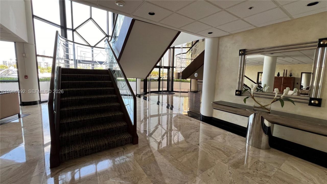 300 Three Islands Blvd , Unit 520, Hallandale Beach, FL 33009 Photo