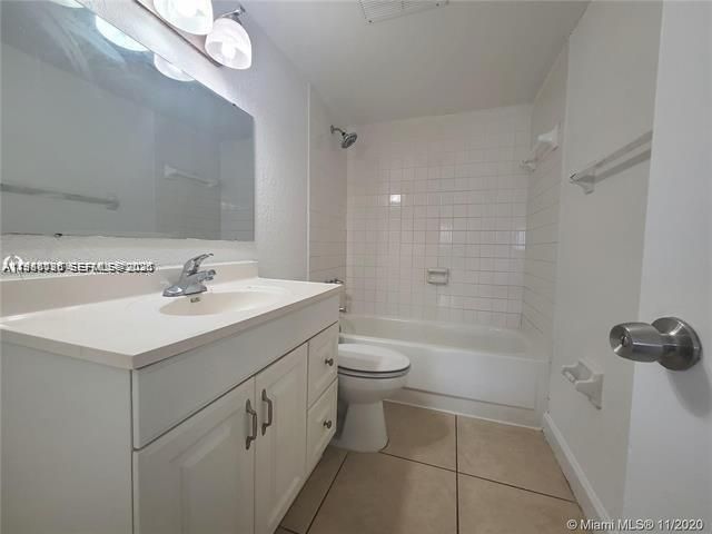 15225 NE 6th Ave , Unit B303, Miami, FL 33162 Photo
