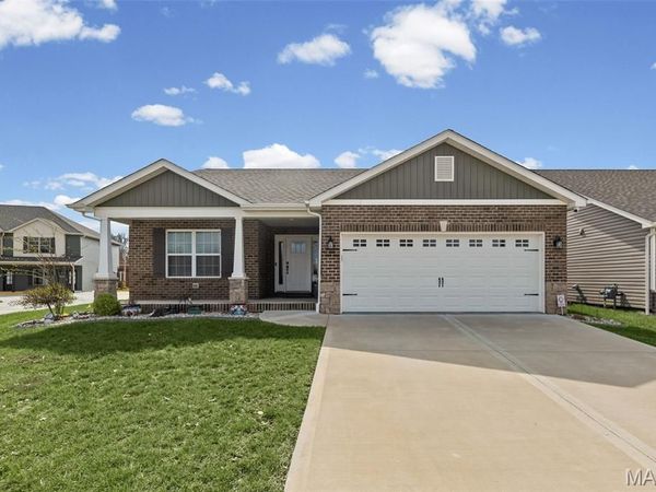 1420 McKinley Street, Mascoutah, IL 62258