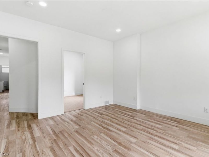 7609 Superior Avenue, Cleveland, OH 44103 Photo 14