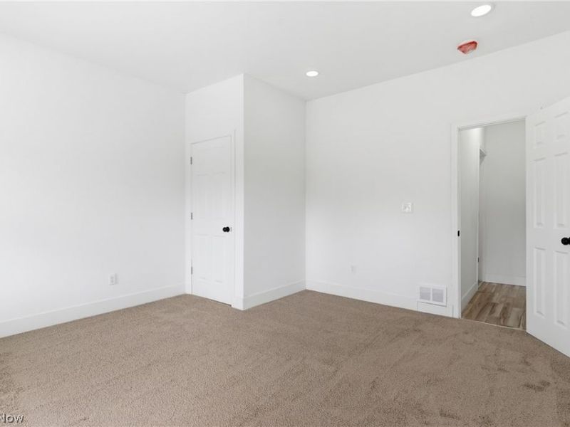 7609 Superior Avenue, Cleveland, OH 44103 Photo 27