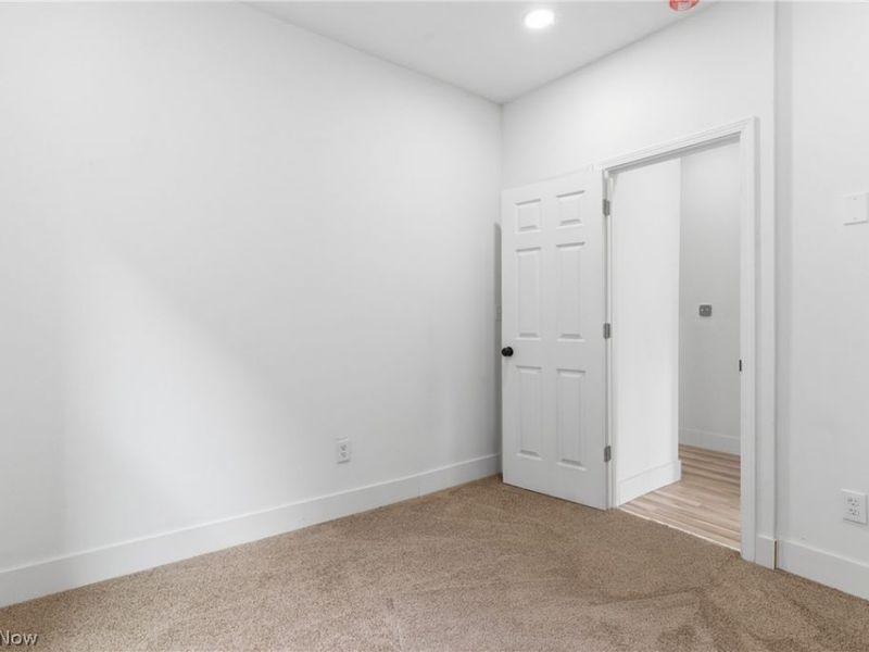 7609 Superior Avenue, Cleveland, OH 44103 Photo 31