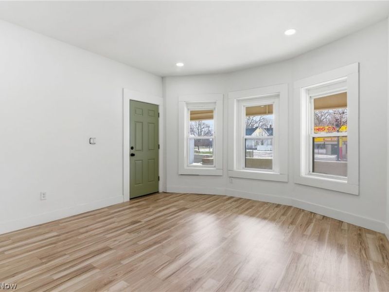 7609 Superior Avenue, Cleveland, OH 44103 Photo 7