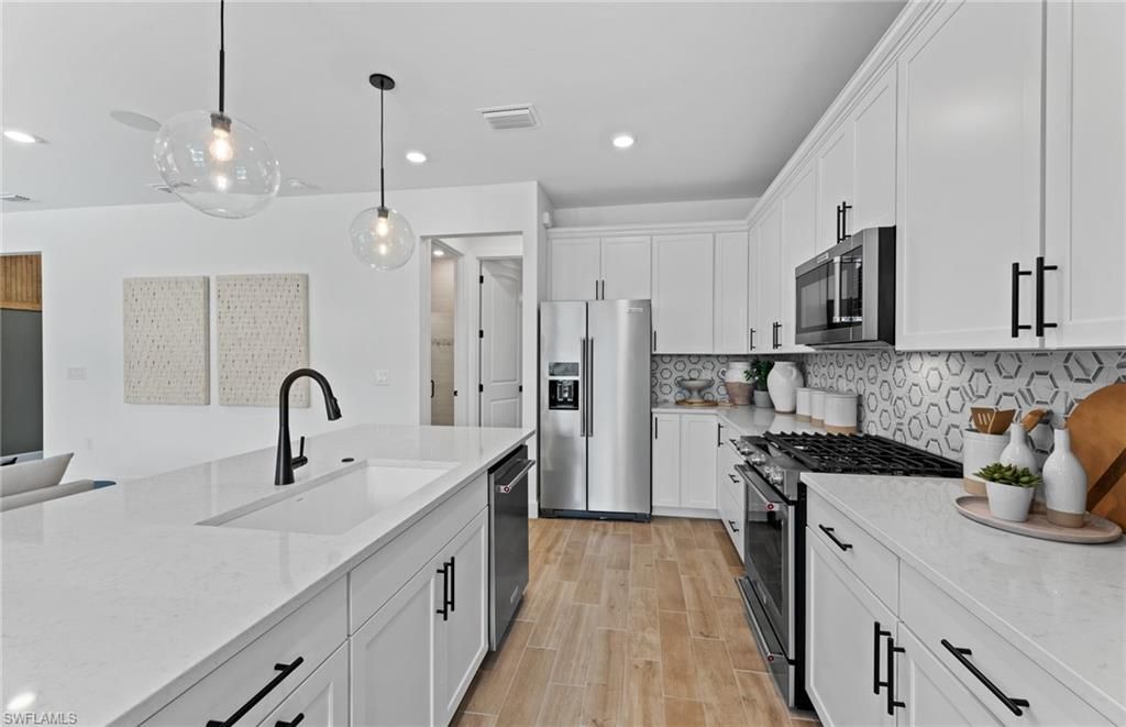 10137 Seaside Way , Bonita Springs, FL 34135 Photo