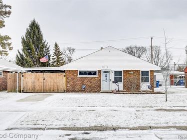11276 Ocalla Drive, Warren, MI 48089