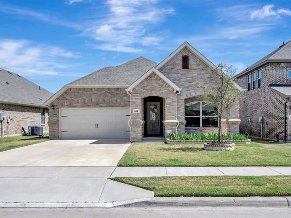 604 Antswood Drive, Fort Worth, TX 76108